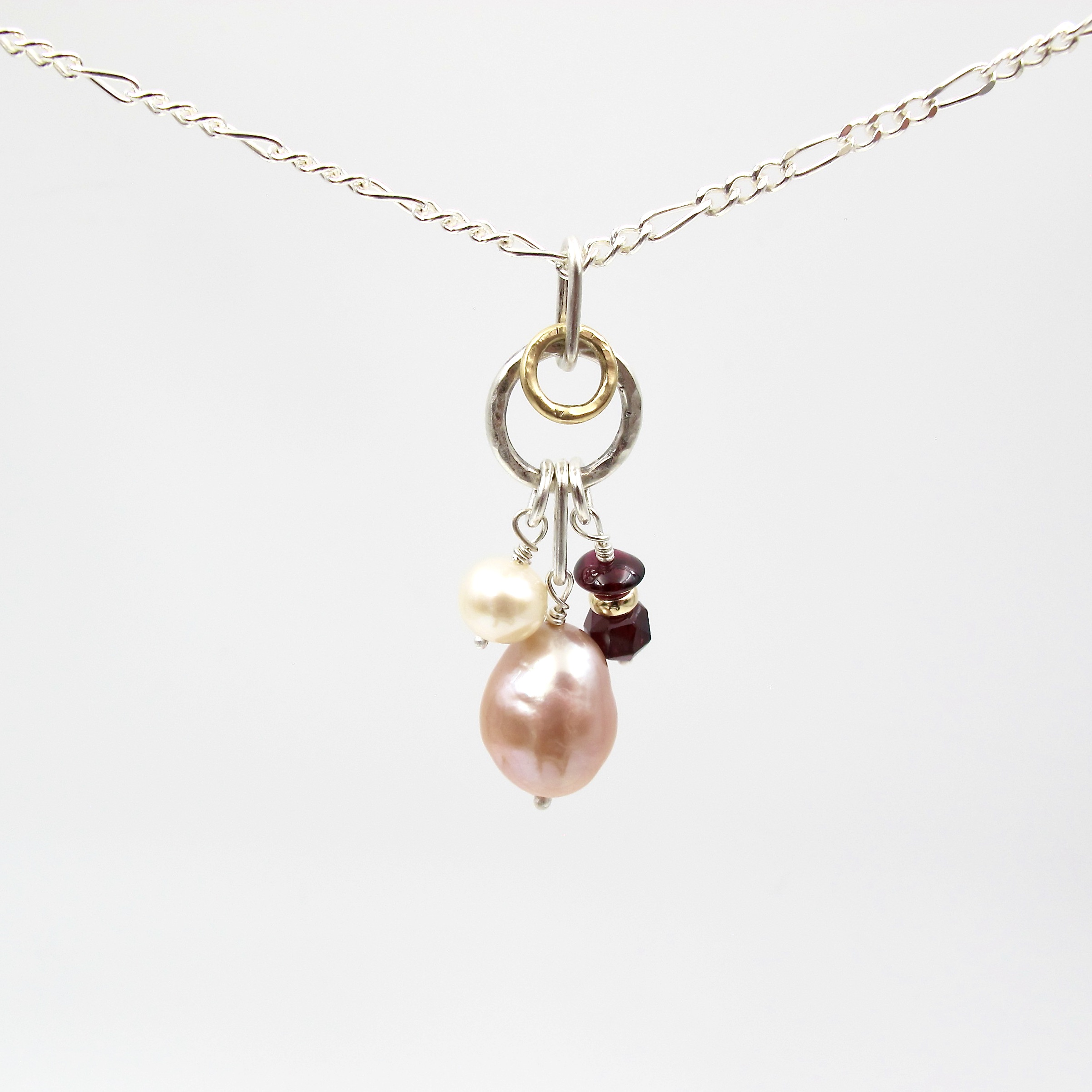 Pearls, baroque pearls, pearl necklace, garnet, gold, silver, necklace, jewelry